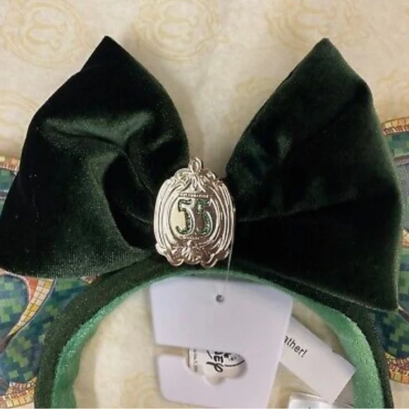 DISNEYLAND Club33 Exclusive LimitedEdition MinnieMouse Ears Emerald Anniversary DISNEYLAND Club33 Exclusive LimitedEdition MinnieMouse Ears  main image 2